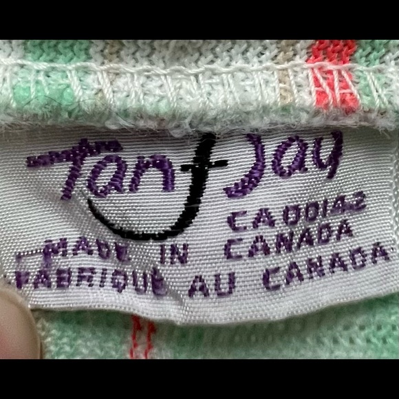 Vintage 70s Tan Jay pleated plaid skirt - Picture 3 of 4